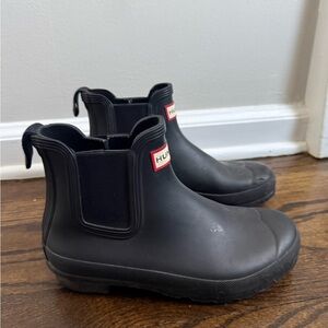 Hunter Women’s Black Chelsea Rain Boots